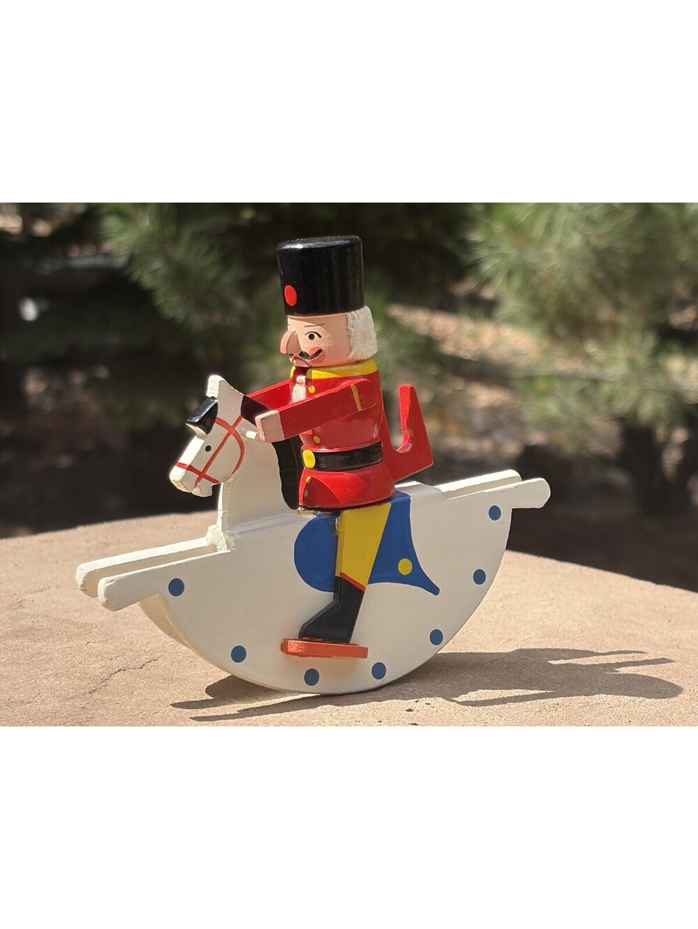 VINTAGE - ERZGEBIRGE EXPERTIC - NUTCRACKER ROCKING HORSE - MADE IN GDR EUC